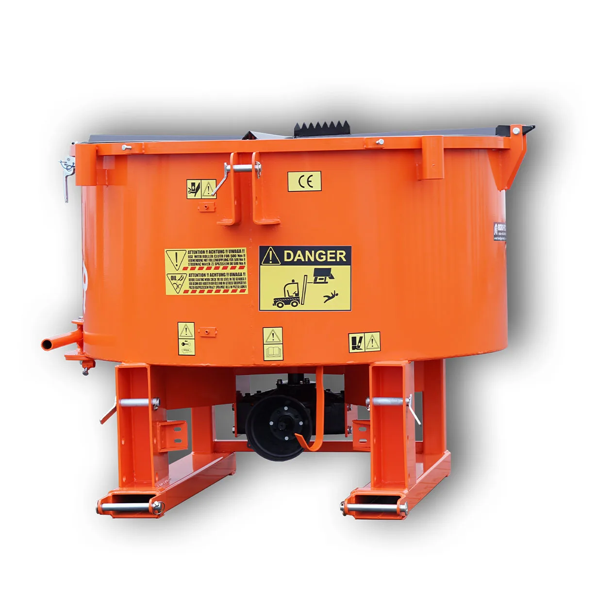 Mieszalniki / Betoniarki ciągnikowe MIXER