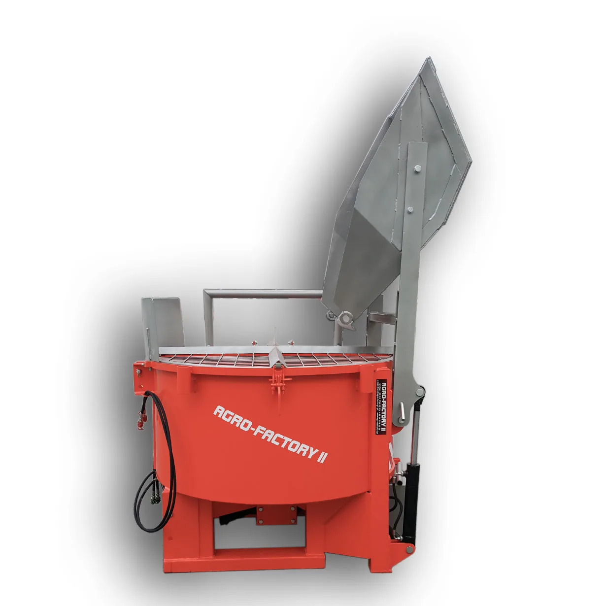 Mieszalniki / Betoniarki ciągnikowe MIXER